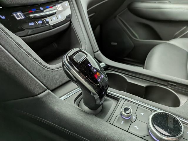 2023 Cadillac XT5 FWD Premium Luxury