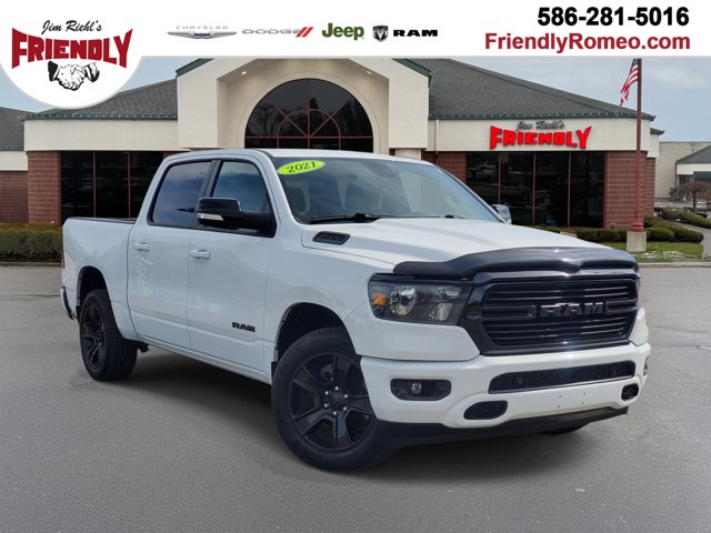 2021 RAM 1500 Big Horn/Lone Star 4x4 Crew Cab 5'7's photo