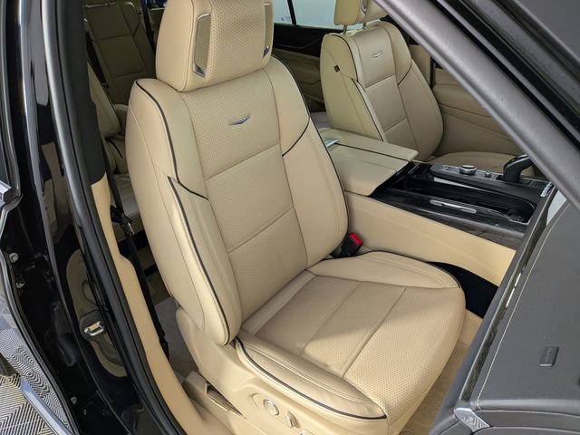 2024 Cadillac Escalade 4WD Premium Luxury