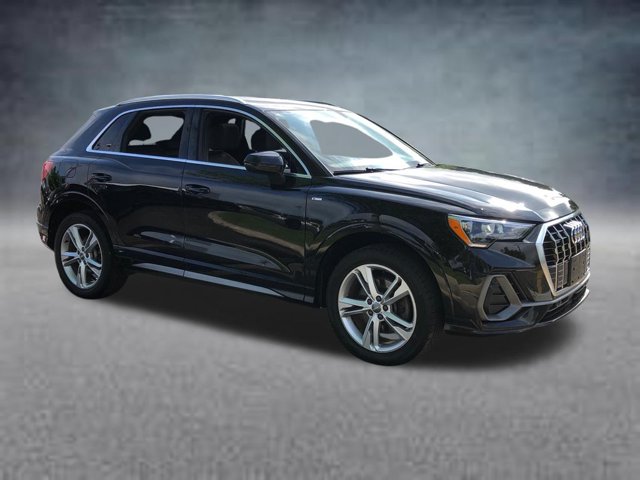 2020 Audi Q3 S line Premium