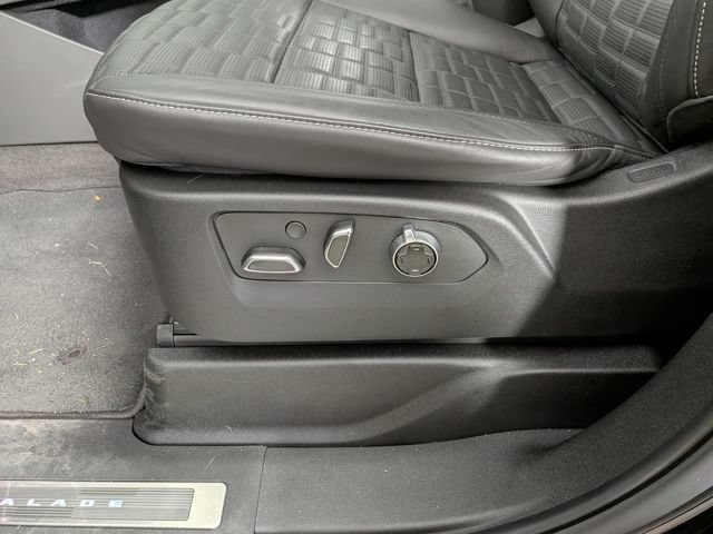 2025 Cadillac Escalade AWD V-Series