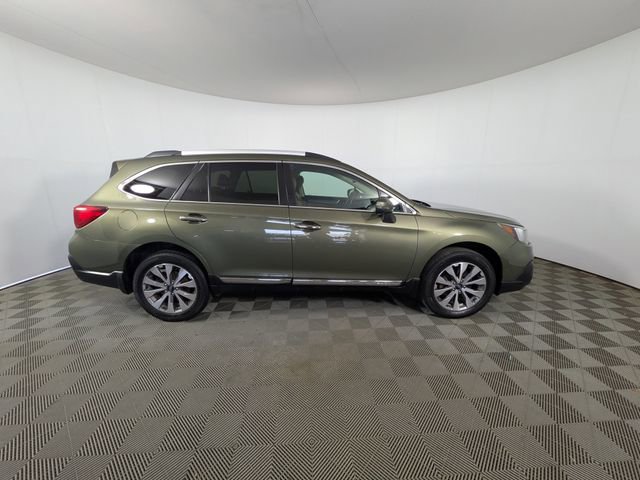 2018 Subaru Outback Touring