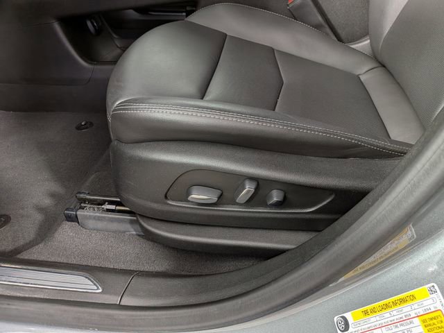 2023 Cadillac XT5 FWD Premium Luxury