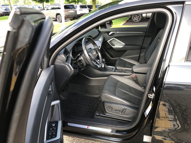 2020 Audi Q3 S line Premium
