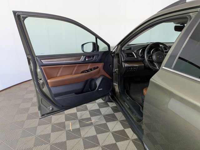 2018 Subaru Outback Touring