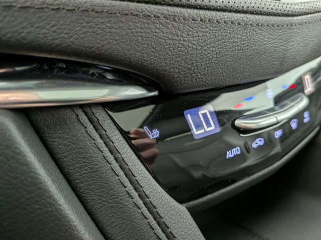 2023 Cadillac XT5 FWD Premium Luxury