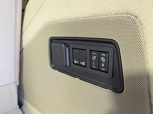 2024 Cadillac Escalade 4WD Premium Luxury