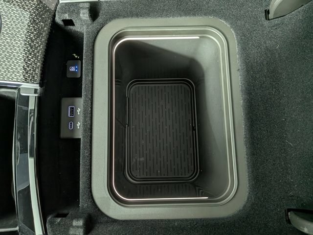 2025 Cadillac Escalade AWD V-Series