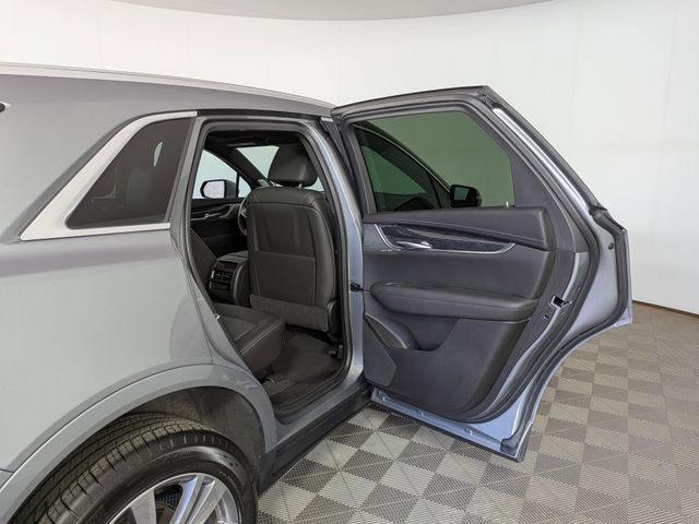 2023 Cadillac XT5 FWD Premium Luxury