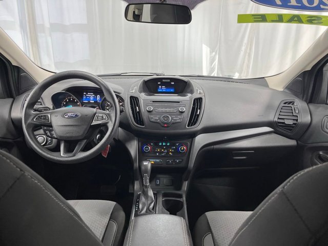 Used 2017 Ford Escape SE with VIN 1FMCU9GD3HUC23986 for sale in Warren, MI